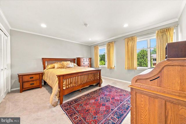 29 FAIRHAVEN DR, Cherry Hill, NJ 08003