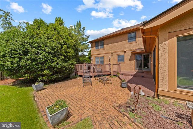 29 FAIRHAVEN DR, Cherry Hill, NJ 08003