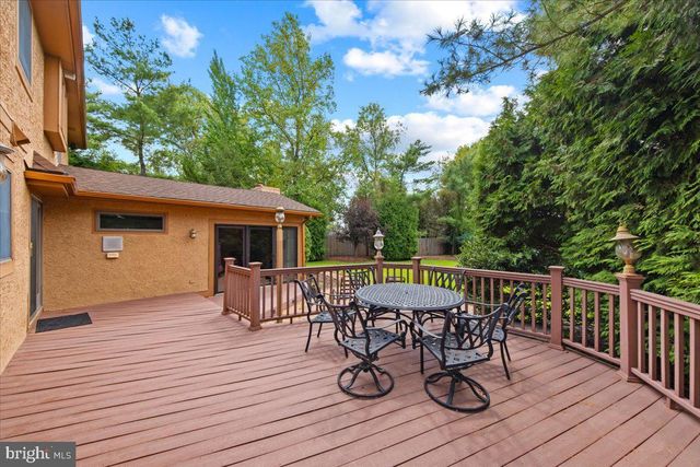 29 FAIRHAVEN DR, Cherry Hill, NJ 08003