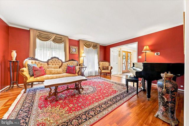 29 FAIRHAVEN DR, Cherry Hill, NJ 08003