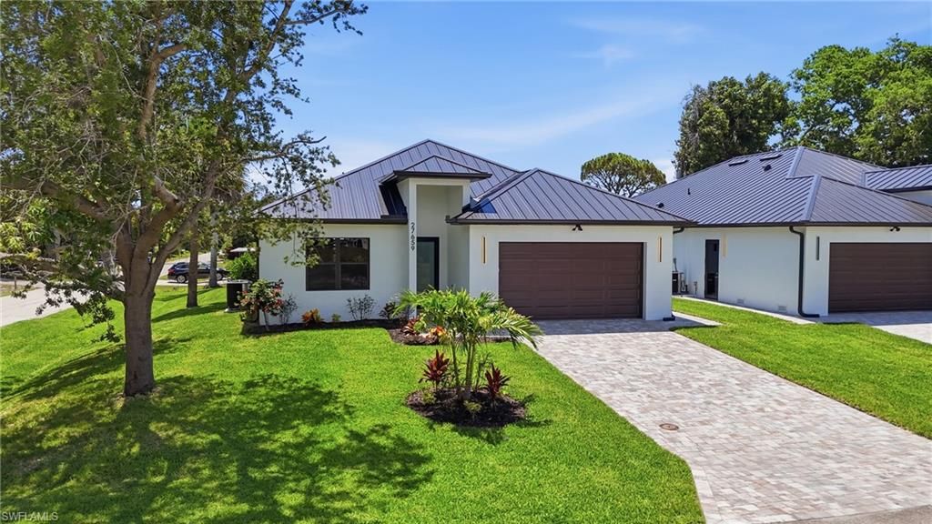 27659 Franklin ST, BONITA SPRINGS, FL 34134 — photo 2