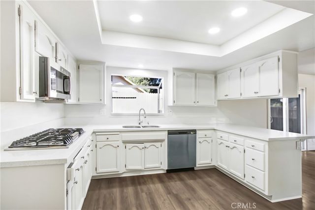 378 Loyola Court, Hemet, CA 92544