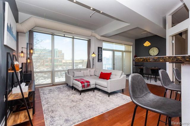 3670 Woodward Avenue 11-209, Detroit, MI 48201