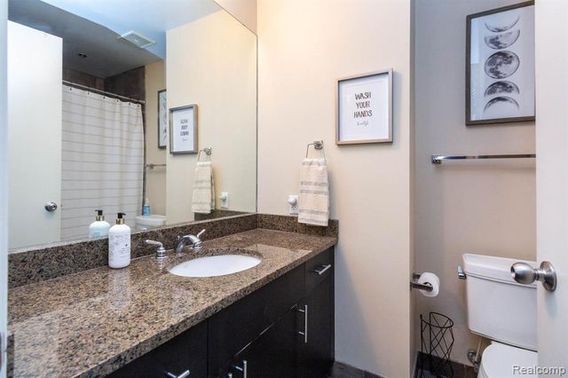 3670 Woodward Avenue 11-209, Detroit, MI 48201