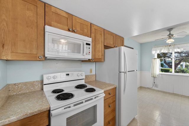 8 Carita Court, Watsonville, CA 95076