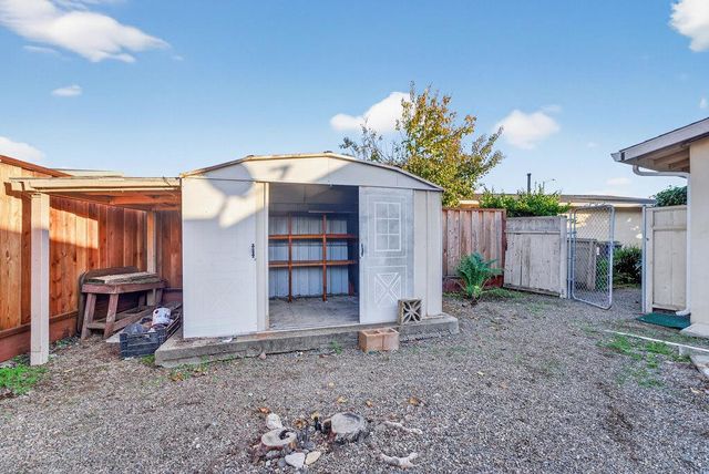 8 Carita Court, Watsonville, CA 95076