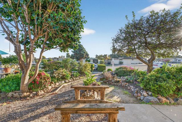 8 Carita Court, Watsonville, CA 95076