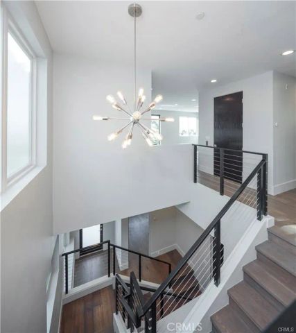 716 N Juanita Avenue A, Redondo Beach, CA 90277