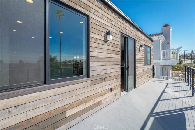716 N Juanita Avenue A, Redondo Beach, CA 90277