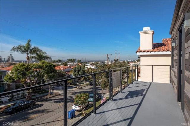 716 N Juanita Avenue A, Redondo Beach, CA 90277
