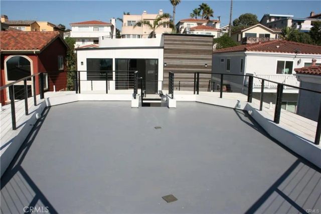 716 N Juanita Avenue A, Redondo Beach, CA 90277