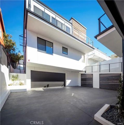 716 N Juanita Avenue A, Redondo Beach, CA 90277