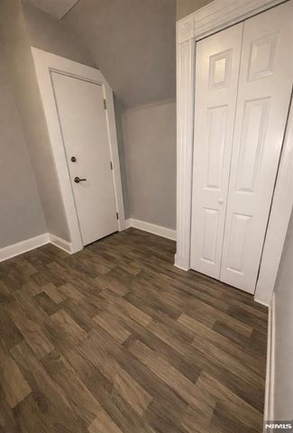 942 E 19th Street, Paterson, NJ 07501