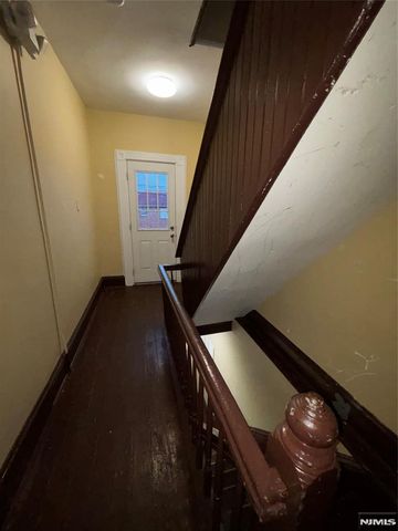 942 E 19th Street, Paterson, NJ 07501