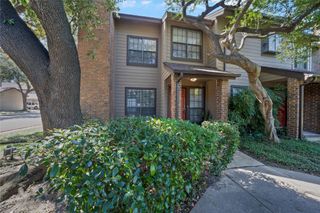 9910 Royal Lane 601, Dallas, TX 75231