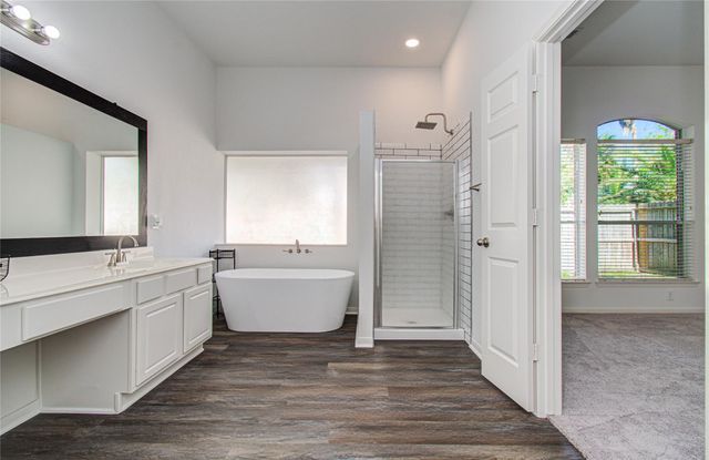 8126 Laurel Lane, Baytown, TX 77523