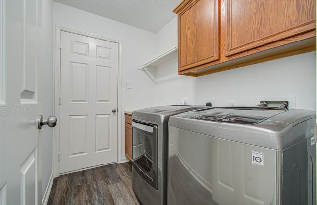 8126 Laurel Lane, Baytown, TX 77523