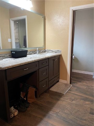 217 S Pasadena Dr, Kingsville, TX 78363