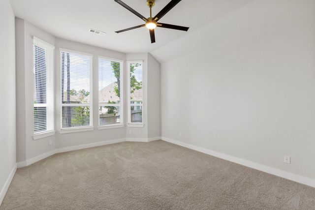 415 N Hillary Step Place, Montgomery, TX 77316