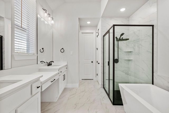 415 N Hillary Step Place, Montgomery, TX 77316