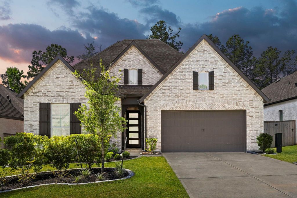415 N Hillary Step Place, Montgomery, TX 77316