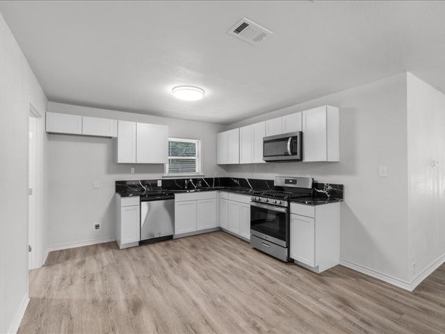 708 Race Street, Crowley, TX 76036