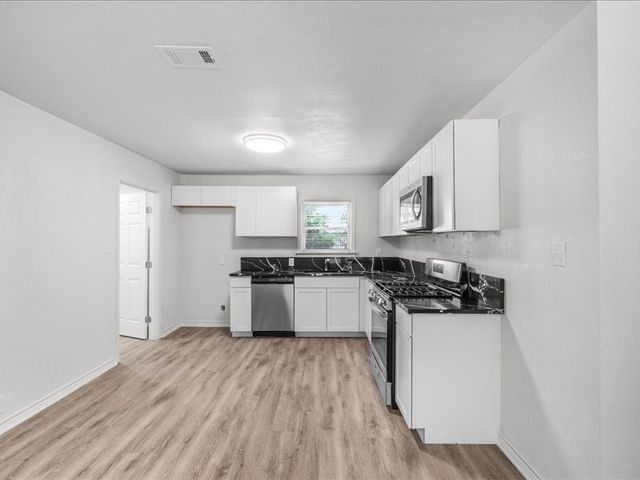 708 Race Street, Crowley, TX 76036
