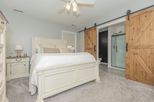 727 Sunflower Circle, Evansville, IN 47712