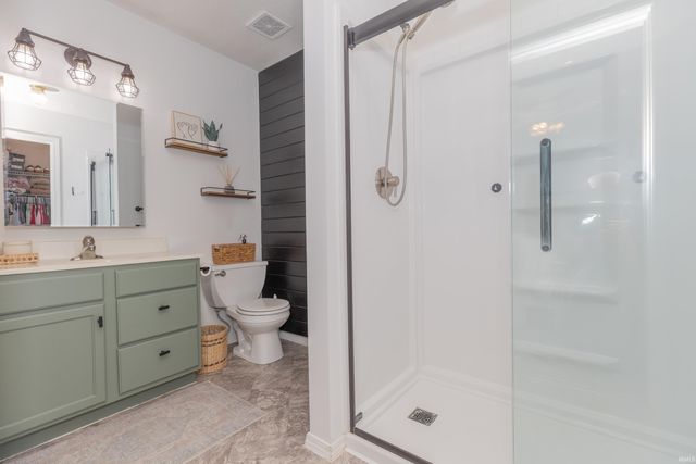 727 Sunflower Circle, Evansville, IN 47712