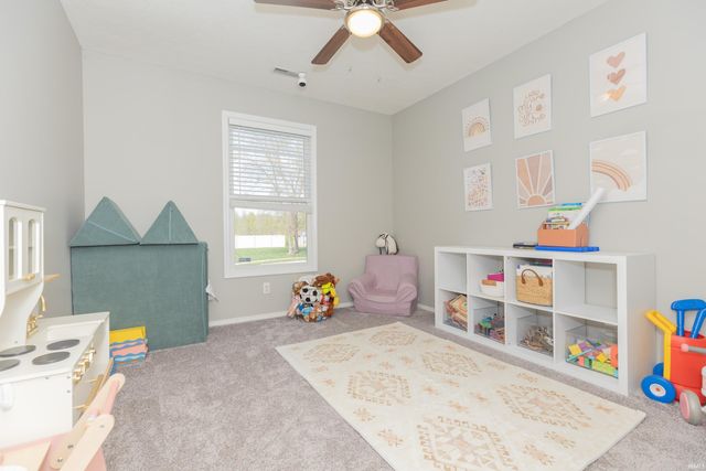 727 Sunflower Circle, Evansville, IN 47712