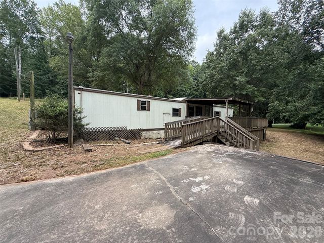 3154 Lake Wylie Drive, Rock Hill, SC 29732