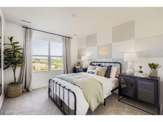 6155 Drum Pl, Loveland, CO 80538
