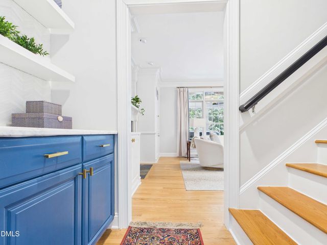 121 Hayworth Drive, Chapel Hill, NC 27517