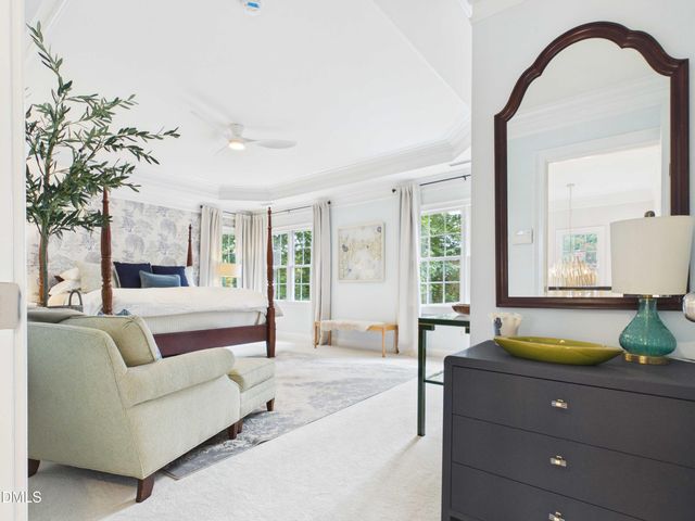 121 Hayworth Drive, Chapel Hill, NC 27517