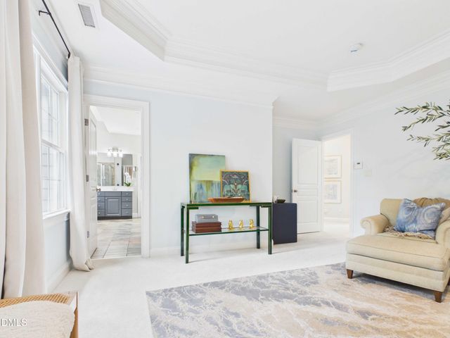 121 Hayworth Drive, Chapel Hill, NC 27517
