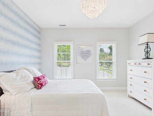 121 Hayworth Drive, Chapel Hill, NC 27517