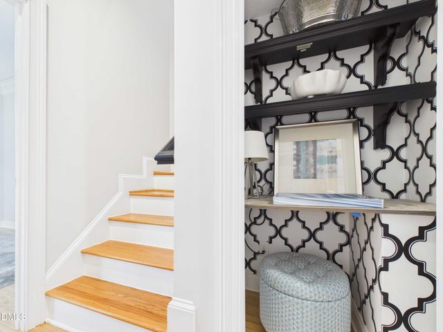 121 Hayworth Drive, Chapel Hill, NC 27517