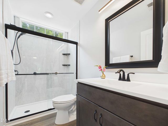 121 Hayworth Drive, Chapel Hill, NC 27517