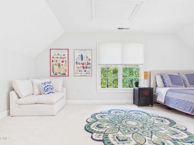 121 Hayworth Drive, Chapel Hill, NC 27517