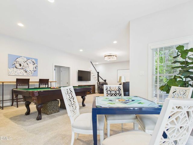 121 Hayworth Drive, Chapel Hill, NC 27517