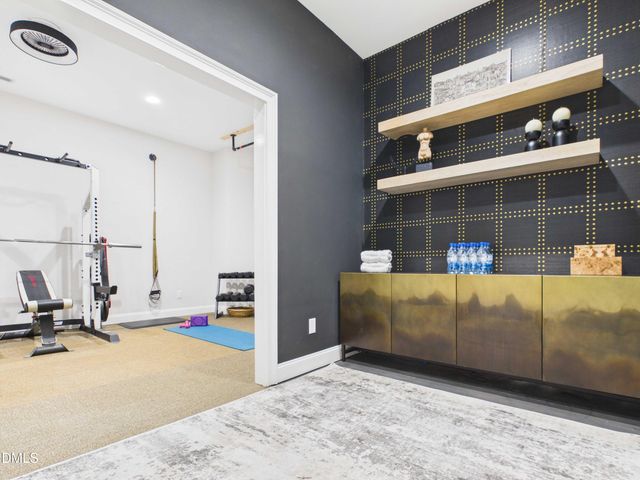 121 Hayworth Drive, Chapel Hill, NC 27517