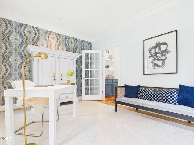 121 Hayworth Drive, Chapel Hill, NC 27517