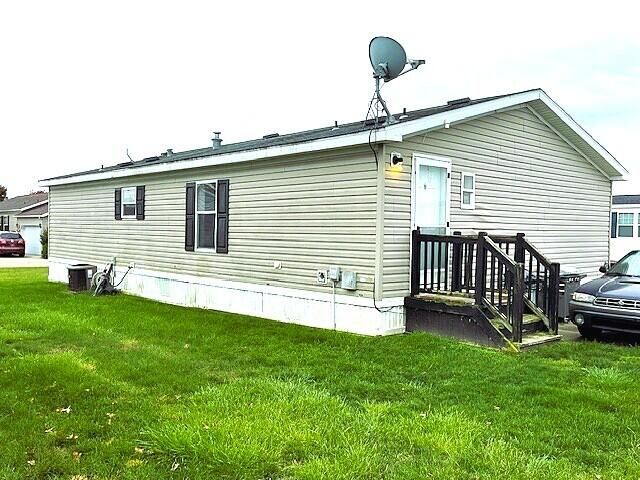 7204 E Grand River Avenue 60, Portland, MI 48875