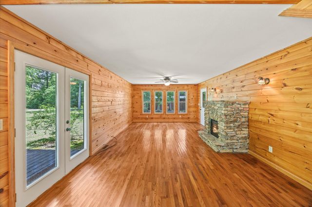 150 Bear Paw Road, Albany, KY 42602