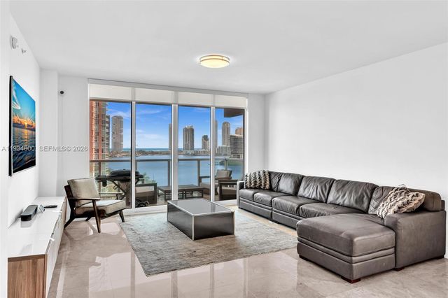 3340 NE 190th St 1109, Aventura, FL 33180