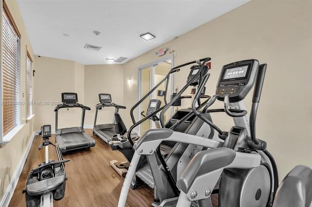 3340 NE 190th St 1109, Aventura, FL 33180