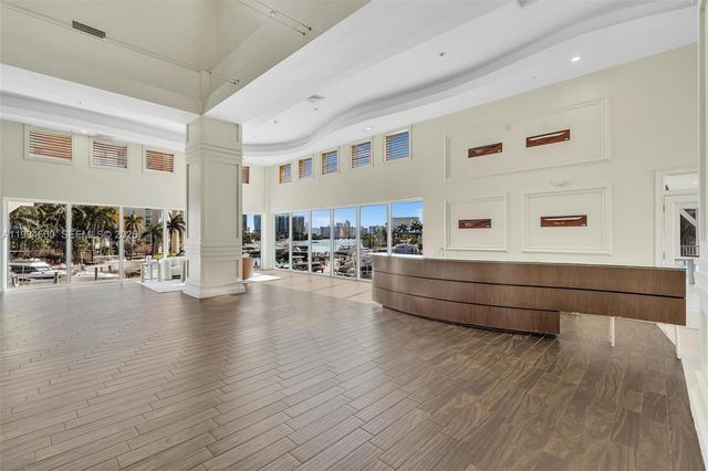 3340 NE 190th St 1109, Aventura, FL 33180