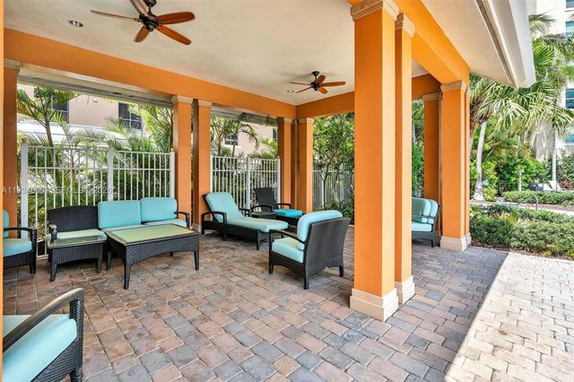 3340 NE 190th St 1109, Aventura, FL 33180