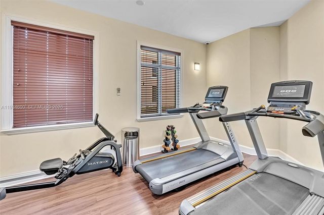 3340 NE 190th St 1109, Aventura, FL 33180