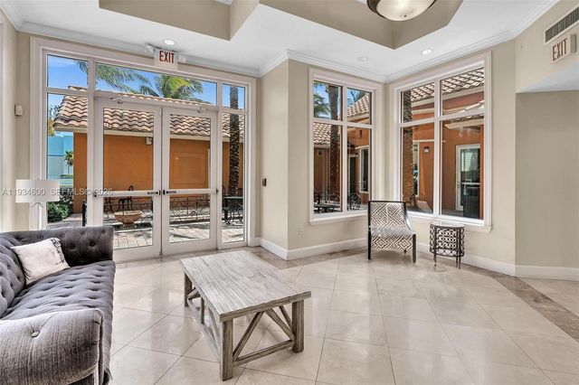 3340 NE 190th St 1109, Aventura, FL 33180